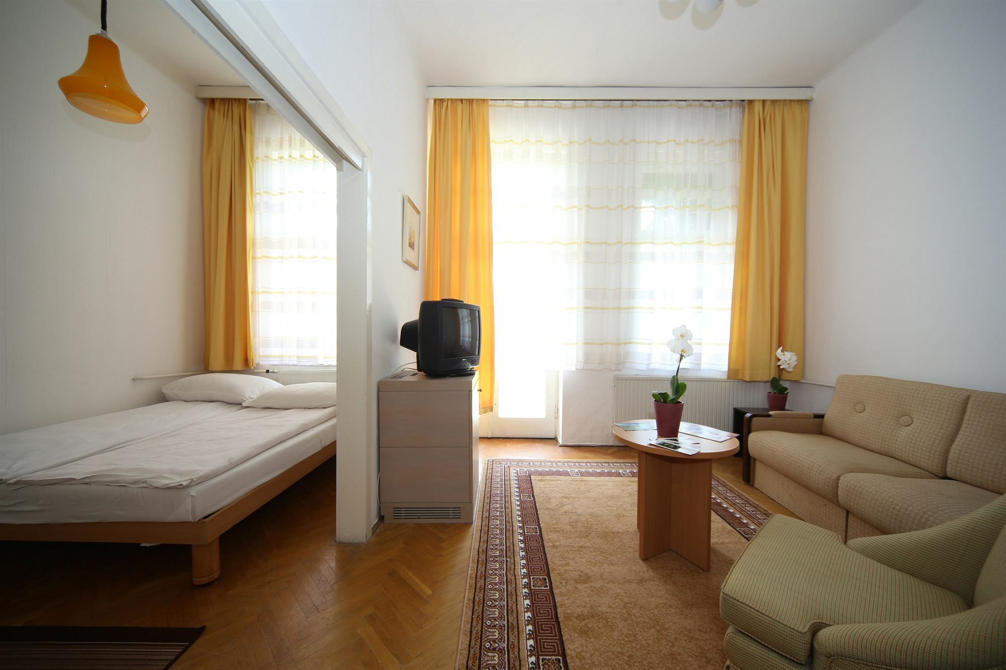 Club Aliga Retro Resort Balatonvilágos Εξωτερικό φωτογραφία